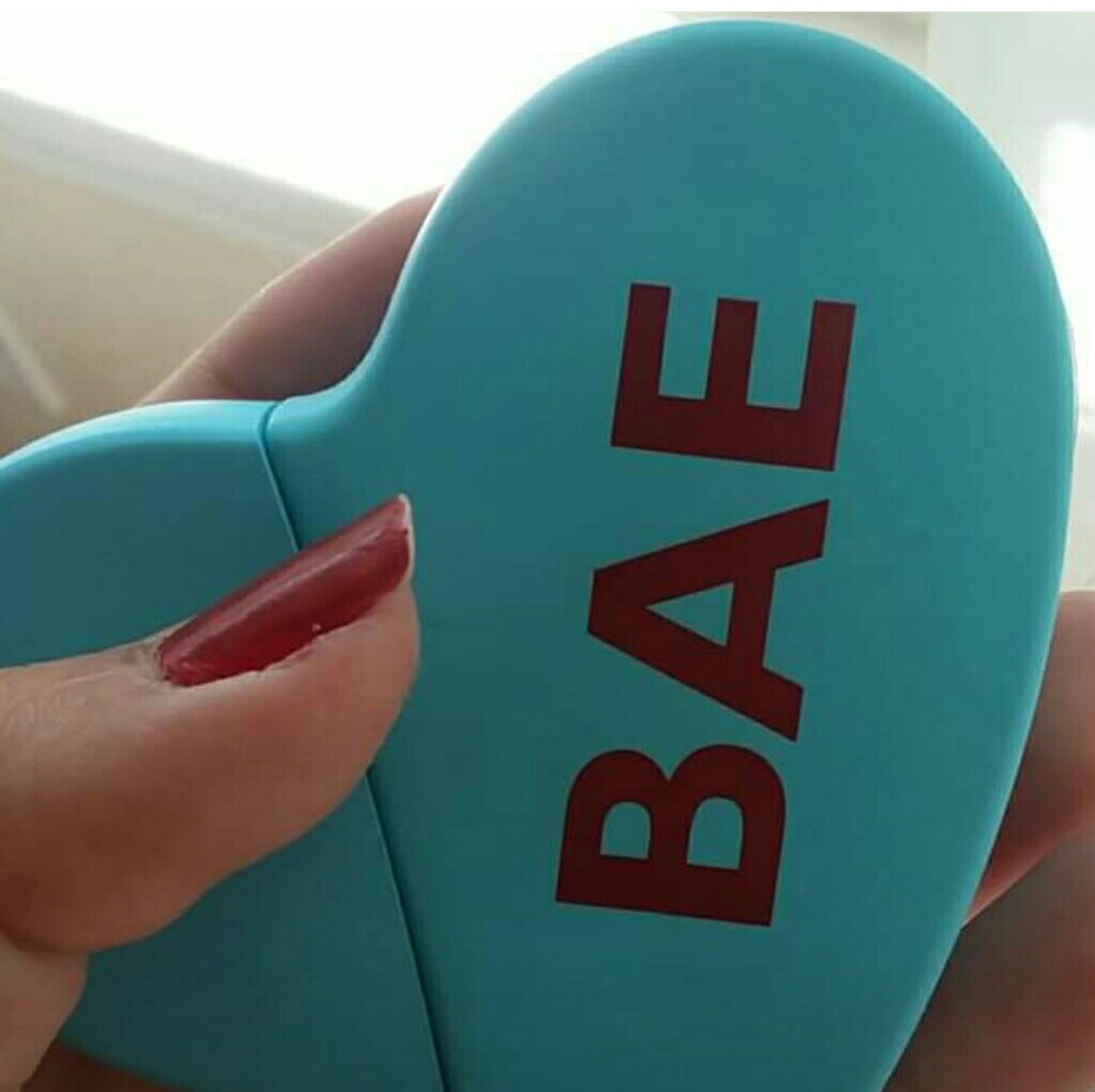 Kimoji Hearts Bae Fragrance